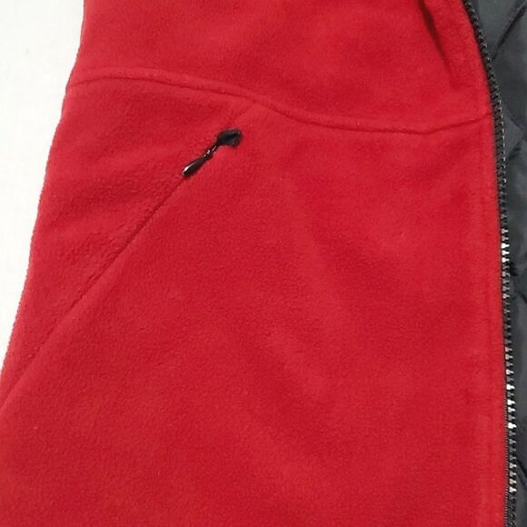 Herman Geist Vintage Red Fuzzy Sleeveless Zippered Windbreaker Vest - Picture 5 of 8